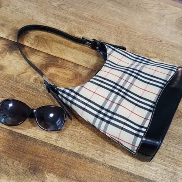 Handbags - Fabulous plaid shoulder bag and twilly set
